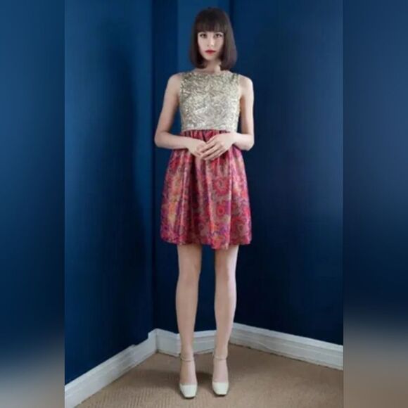 Anthropologie wren gold sequin jacquard sleeveless dress - Size Small - Picture 3 of 11